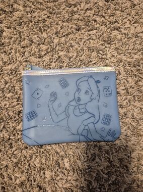 Disney alice in wonderland pouch